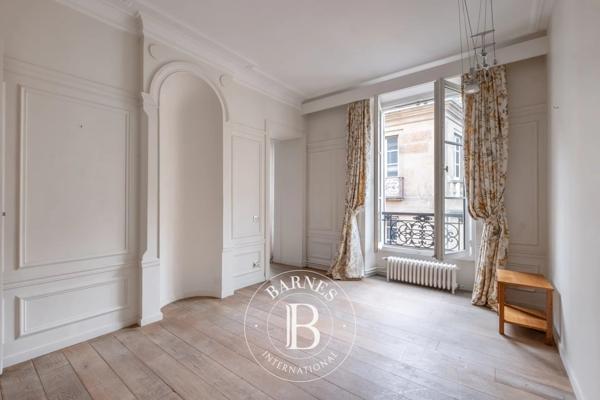 Paris 6ème, Appartement 2 Chambres -  119 m² à vendre