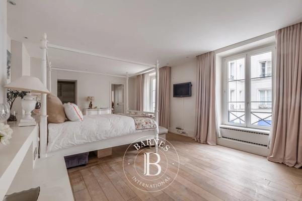 Paris 6ème, Appartement 2 Chambres -  119 m² à vendre
