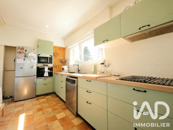 Maison à vendre 9 pièces 230 m² Aiglemont