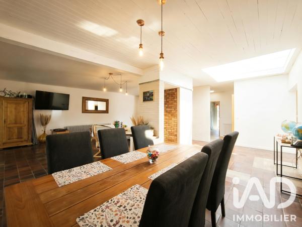 Maison à vendre 9 pièces 230 m² Aiglemont