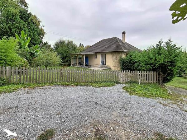 Immeuble à vendre 225 000 € Soumoulou 158 m² DPE E
