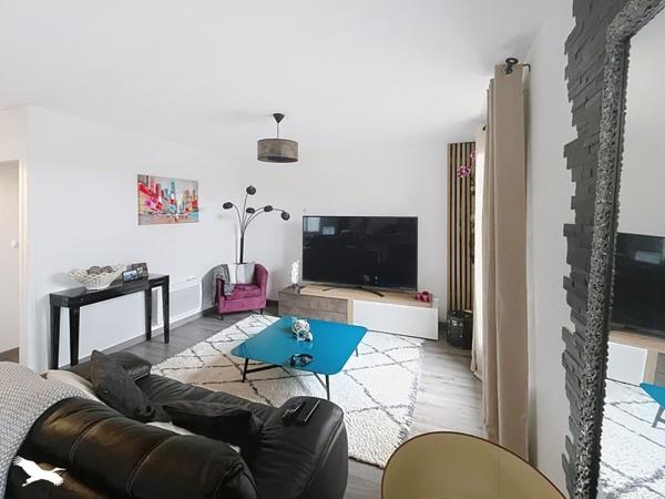 Immeuble à vendre 225 000 € Soumoulou 158 m² DPE E