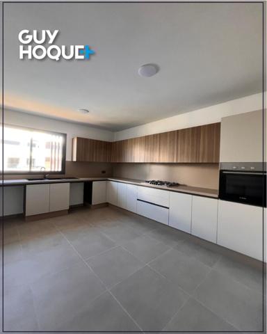 Appartement 3 chambres 209 m2 Ain diab