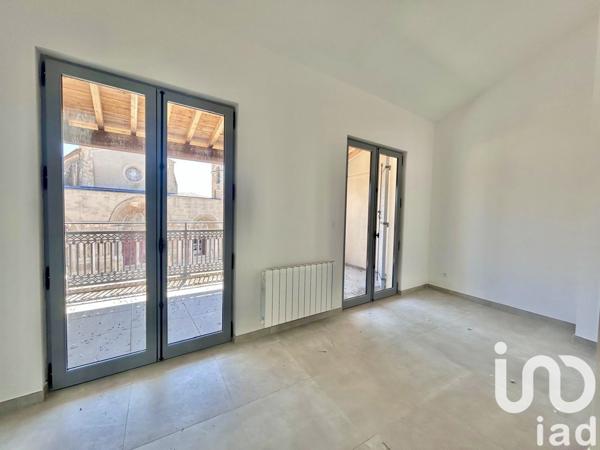 Location appartement 5 pièces 100 m² Saint-Gilles