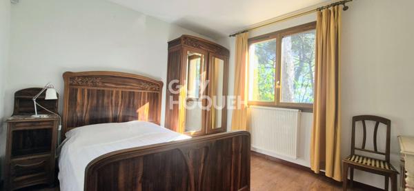 Maison Bouc Bel Air 7 pièces 178 m2 env sur une parcelle de 2068 m2.