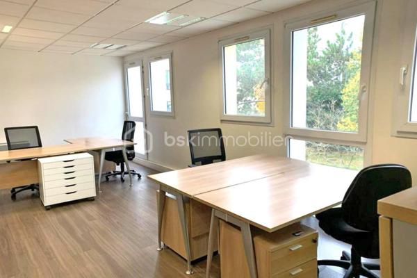 Bureau de 85,20 m²