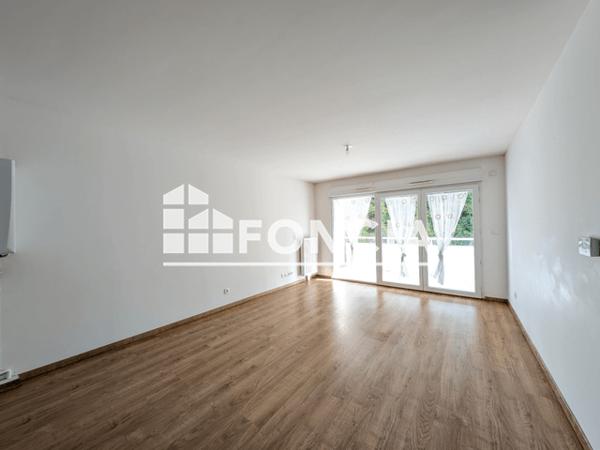 Location Appartement 3 pièces 68 m² - 6/8 RUE GEORGES LANFRY Deville-les-rouen 76250