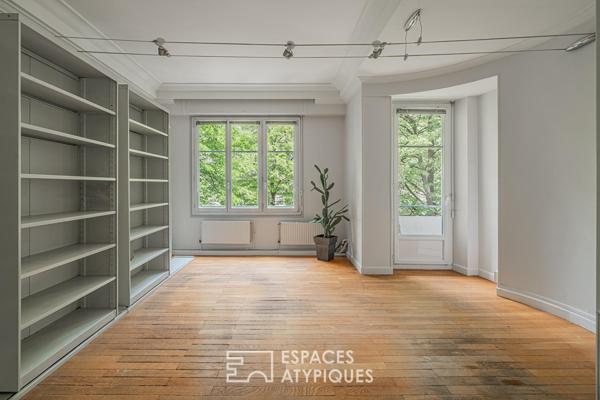 Appartement de caractère dans un immeuble de standing en centre ville