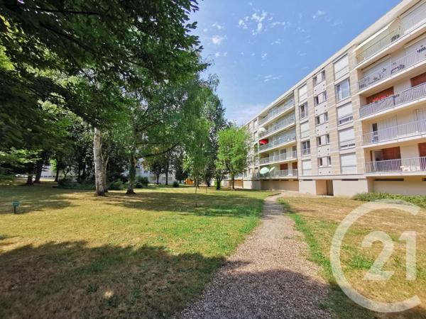 Appartement F2 à vendre  2 pièces - 39,59 m2 EPERNON - 28