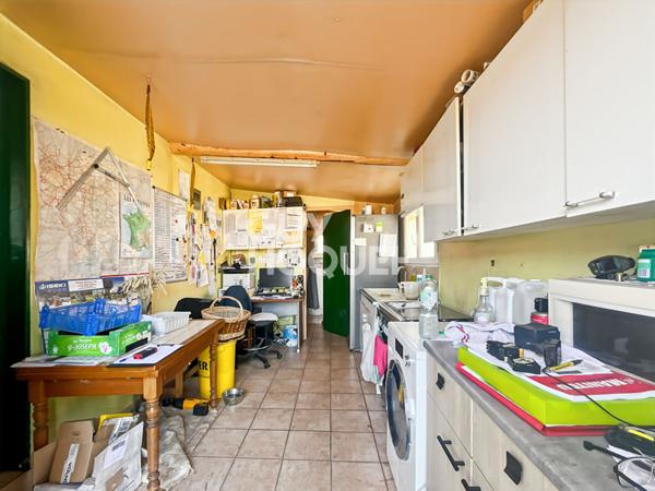 Entreprot et maison à VENDRE !