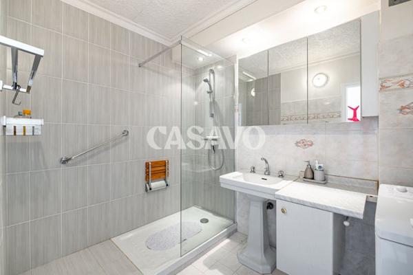 Vente Appartement 3 pièces de 57m² - 06600 Antibes