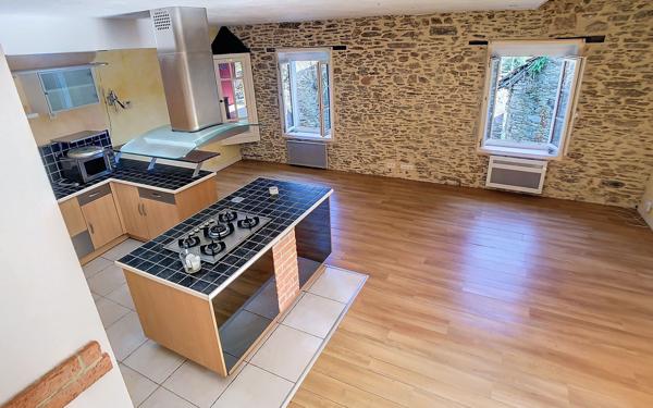 Maison à louer    2 pièces • 52,78 m2 Saint-Hilaire-Peyroux