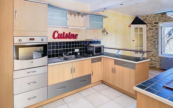 Maison à louer    2 pièces • 52,78 m2 Saint-Hilaire-Peyroux