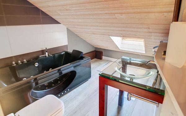 Maison à louer    2 pièces • 52,78 m2 Saint-Hilaire-Peyroux