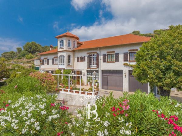 Antibes, Villa 10 Chambres -  416 m² à vendre