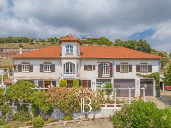 Antibes, Villa 10 Chambres -  416 m² à vendre