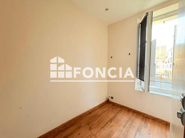 Location Local commercial 2 pièces 54.9 m² - RDC Narbonne 11100