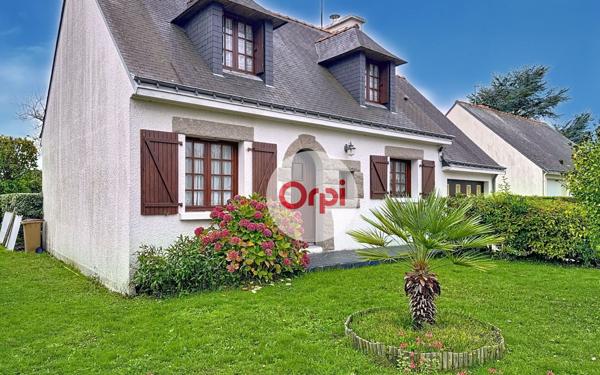 Maison à vendre    5 pièces •  Ambon