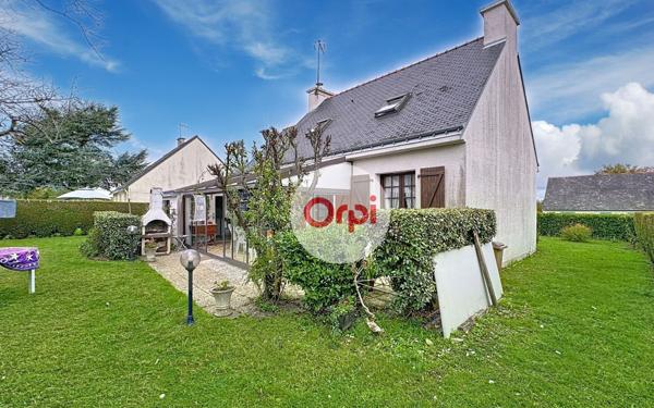 Maison à vendre    5 pièces •  Ambon