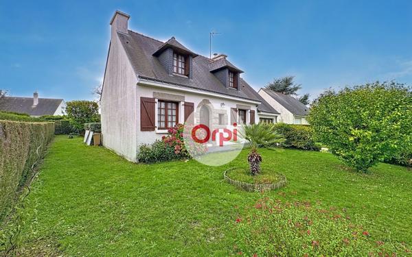 Maison à vendre    5 pièces •  Ambon