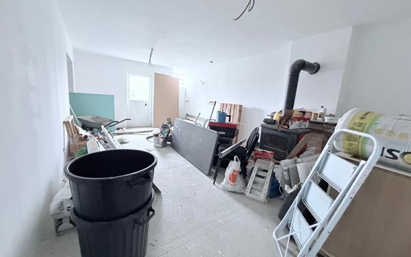 Maison à vendre    1 pièce •  Guise