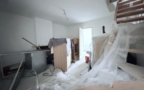 Maison à vendre    1 pièce •  Guise