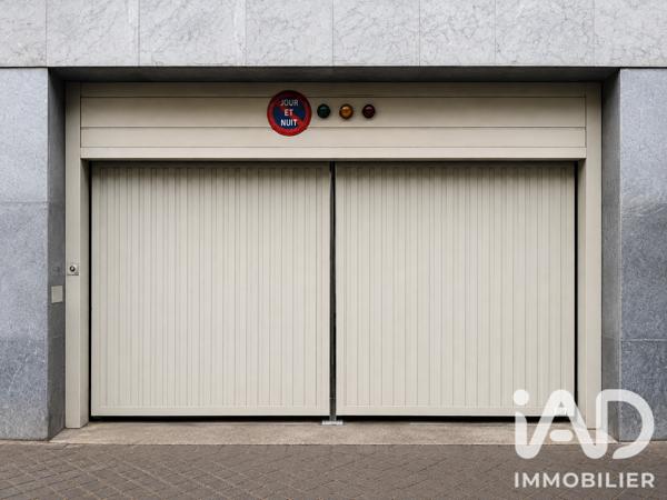 Parking à vendre 13 m² Paris 11