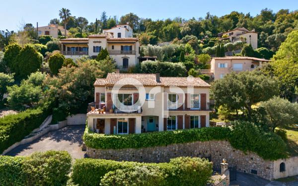 Maison à vendre    4 pièces • 159,29 m2 Mandelieu-la-Napoule