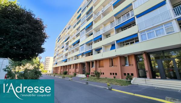 Appartement familial avec ravalement voté et entièrement financé par le vendeur à Savigny-sur-Orge.