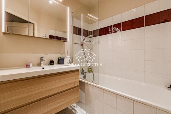 Superbe appartement de charme – Quai Pierre-Scize, à deux pas de la passerelle Saint-Vincent