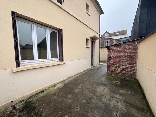 Maison à NOGENT-SUR-OISE, 60180 - 8 pièces 143m²