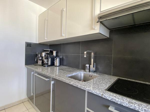 Marseille (13008) - PERIER - PRADO -