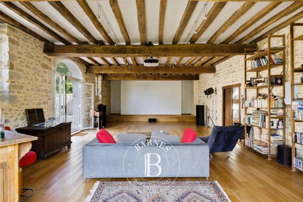 Pau, Propriété 8 Chambres -  446 m² à vendre