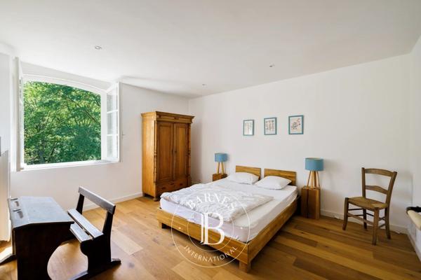 Pau, Propriété 8 Chambres -  446 m² à vendre