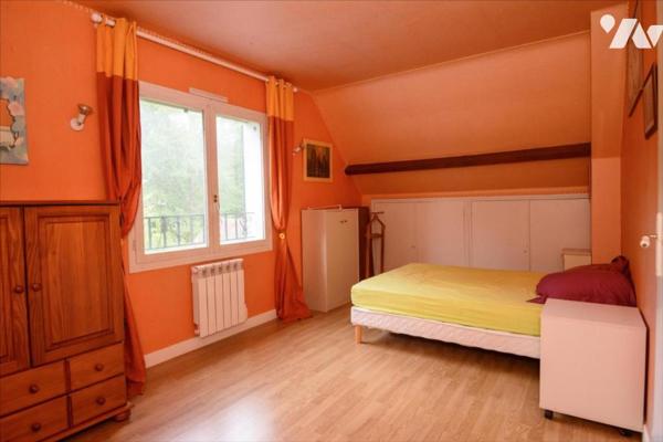 Maison avec étang - 134 m² - ST LAURENT NOUAN