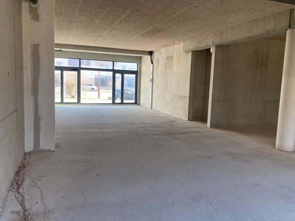 CHALIGNY - LOCAL COMMERCIAL - 140 m²