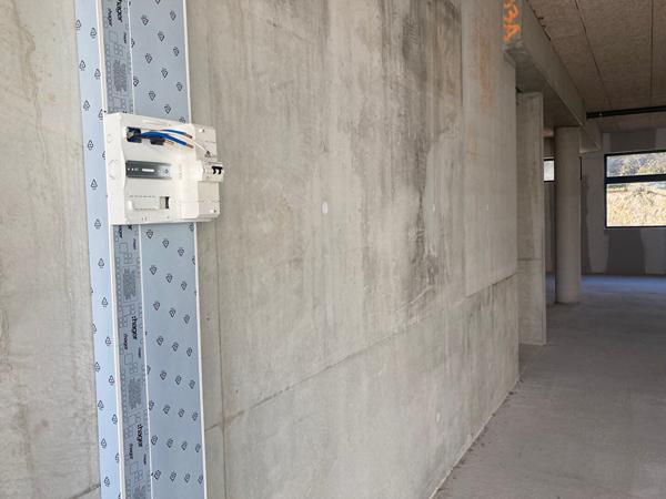 CHALIGNY - LOCAL COMMERCIAL - 140 m²