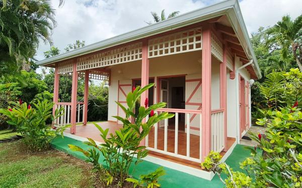 Maison à louer    2 pièces •  Sainte-Rose