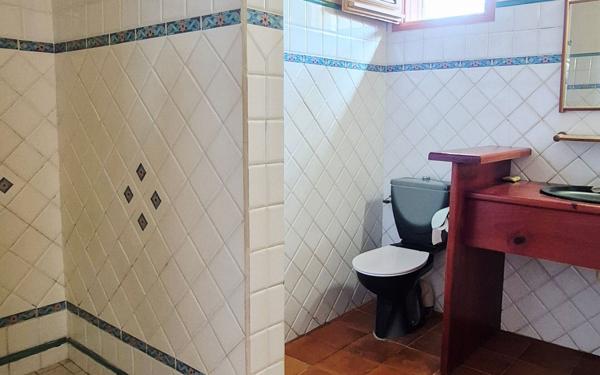 Maison à louer    2 pièces •  Sainte-Rose