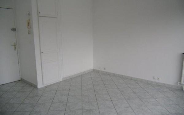 Appartement à louer    1 pièce • 19,84 m2 Chelles