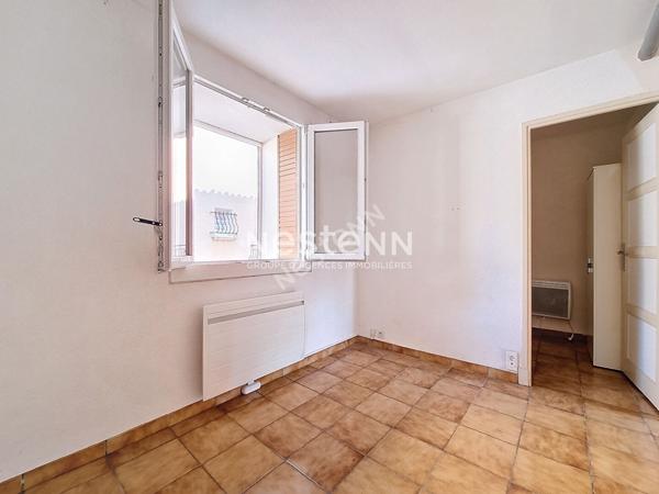 A vendre maison de village 5 pièces à Laragne-Monteglin