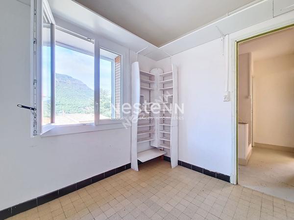 A vendre maison de village 5 pièces à Laragne-Monteglin