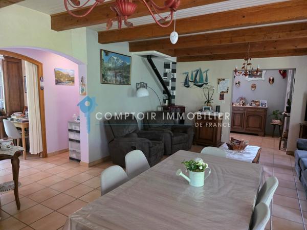 Maison 4 pièce(s) 3 chambre(s) 160 m²