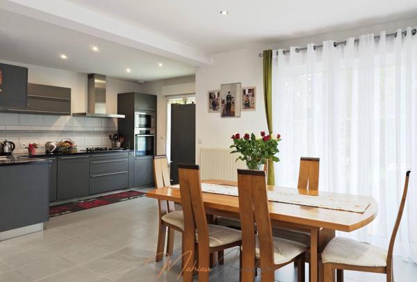 Maison 5 pièces 125m² à vendre à Prévessin-Moëns 01280
