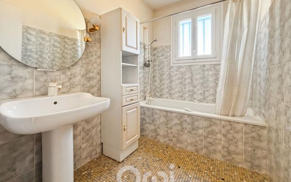 Maison à vendre    5 pièces • 110 m2 Rilhac-Rancon