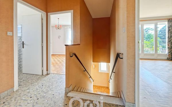 Maison à vendre    5 pièces • 110 m2 Rilhac-Rancon