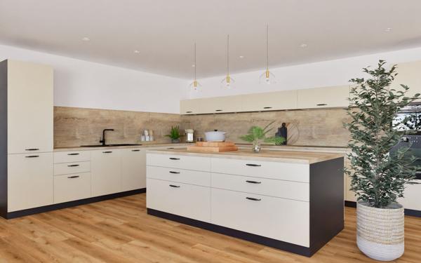 Appartement à vendre    2 pièces • 291 m2 Bielle