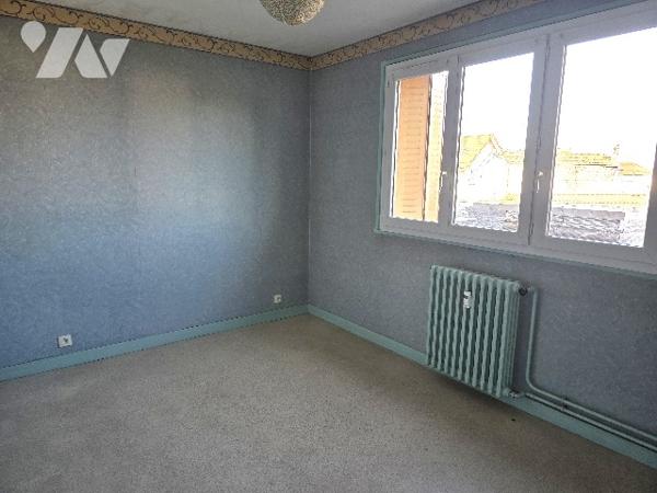 Appartement 3 pièces de 61 m2 avec cave et garage.