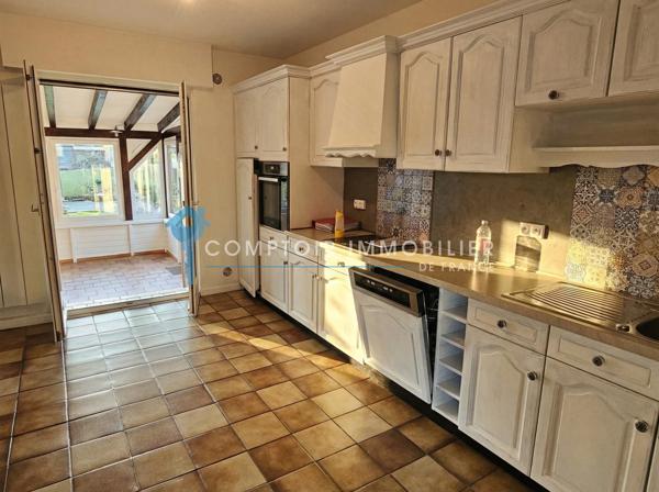 Maison
                                                                                                                                                                                                                                                                                                                        4 pièce(s)                                                                                                                                                                                                          3 chambre(s)                                                                                                                                                                                                          84  m²