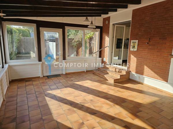 Maison
                                                                                                                                                                                                                                                                                                                        4 pièce(s)                                                                                                                                                                                                          3 chambre(s)                                                                                                                                                                                                          84  m²